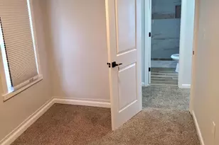 8 S Governors Ave, Dover, DE 19904 - Photo 19