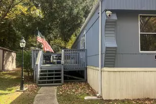 21 Holly Hill Dr, Smyrna, DE 19977 - Photo 1