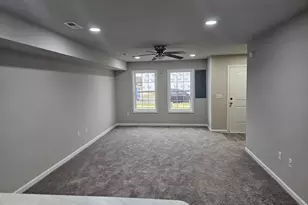203 Fairfax Ln, Dover, DE 19901 - Photo 5