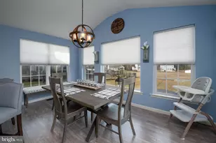 91 River Cliff Cir, Felton, DE 19943 - Photo 3