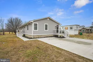 47 Atlantic Ave, Frederica, DE 19946 - Photo 1