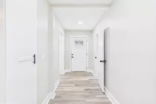 28 S Queen St, Dover, DE 19904 - Photo 7