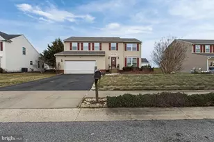250 E Braeburn Dr, Smyrna, DE 19977 - Photo 1