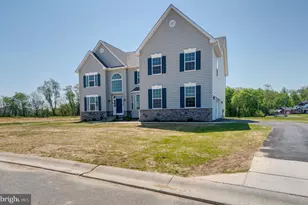 1153 Charleston Cir, Dover, DE 19904 - Photo 1