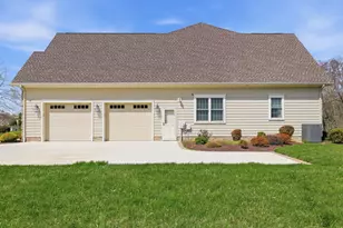 18 Lakecrest Dr, Milford, DE 19963 - Photo 11