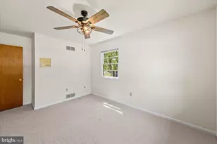 25 Meadowglen Dr, Dover, DE 19901 - Photo 23