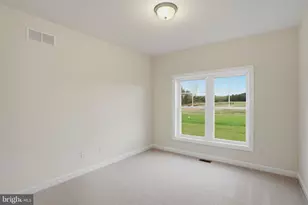 302 Greenbrook Dr, Milford, DE 19963 - Photo 3