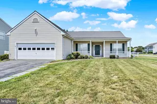 252 Berwick Ln, Dover, DE 19904 - Photo 1