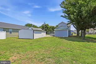 213 S West St, Harrington, DE 19952 - Photo 35