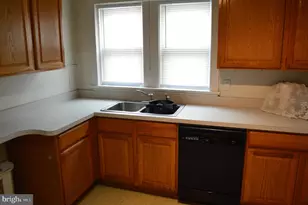 121 Broad St, Wyoming, DE 19934 - Photo 7