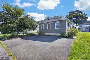 104 N Bay Dr, Dover, DE 19901 - Photo 1