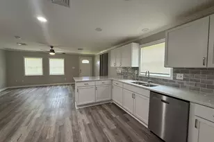 2022 Horsepond Rd, Dover, DE 19901 - Photo 5