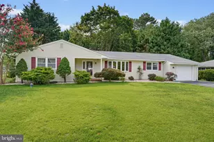 90 Greenview Dr, Dover, DE 19901 - Photo 3