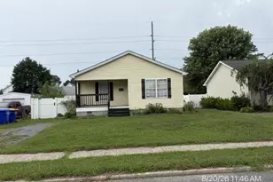 205 Harrington Ave, Harrington, DE 19952 - Photo 1
