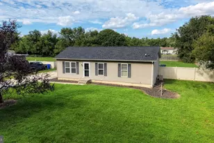 1979 Andrews Lake Rd, Felton, DE 19943 - Photo 1