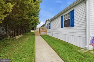 347 Fox Pointe Dr, Dover, DE 19904 - Photo 1
