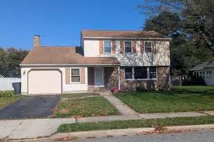 847 Woodcrest, Dover, DE 19904 - Photo 1