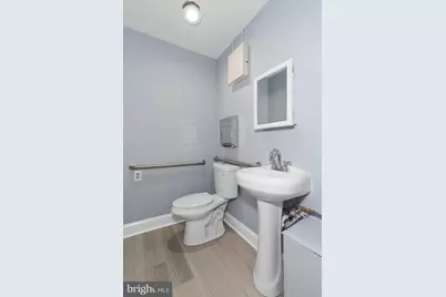 1815 W Thirteenth Street #2, Wilmington, DE 19806 - Photo 11