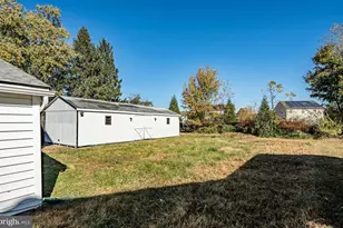 325 Howell School Rd, Bear, DE 19701 - Photo 33