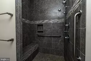 230 Aronimink Dr, Newark, DE 19711 - Photo 37