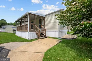 75 Kathy Ln, Wilmington, DE 19808 - Photo 1