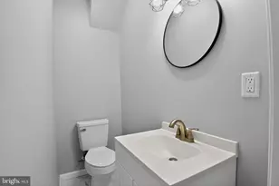 240 N Lombard St, Wilmington, DE 19801 - Photo 11