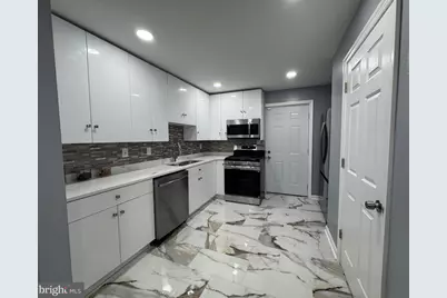 739 E 10th Street, Wilmington, DE 19801 - Photo 1