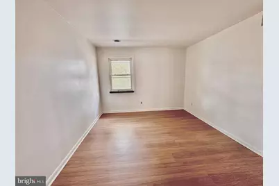 110 E 40th Street #2, Wilmington, DE 19802 - Photo 3