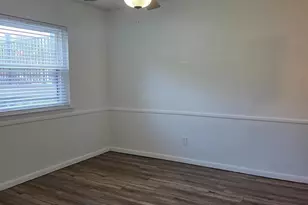 5426 Valley Green Dr, Wilmington, DE 19808 - Photo 3