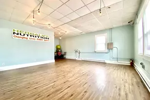 8 Commonwealth Ave, Claymont, DE 19703 - Photo 11