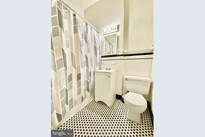 8 Commonwealth Avenue, Claymont, DE 19703 - Photo 9