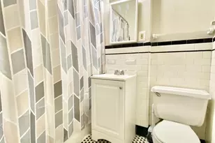 8 Commonwealth Ave, Claymont, DE 19703 - Photo 9