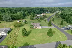 223 Tina Marie Ln, Smyrna, DE 19977 - Photo 3