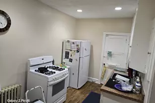 2410 N Monroe St, Wilmington, DE 19802 - Photo 9