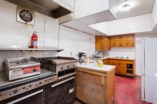 2913 Creek Rd, Yorklyn, DE 19736 - Photo 17