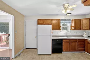 24 Thomas Jefferson Blvd, Newark, DE 19702 - Photo 15