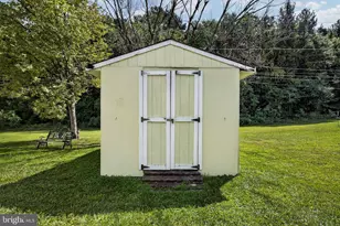 24 Thomas Jefferson Blvd, Newark, DE 19702 - Photo 37