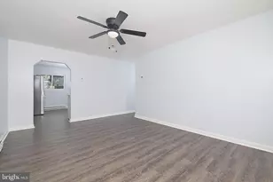 212 Lambson Ln, New Castle, DE 19720 - Photo 7