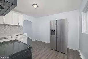 212 Lambson Ln, New Castle, DE 19720 - Photo 13