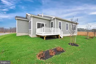 548 Longhorn Loop, Middletown, DE 19709 - Photo 3