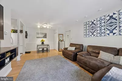 302 River Road #D8, Wilmington, DE 19809 - Photo 3