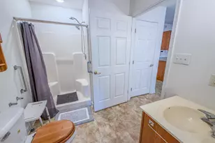 23 E Village Rd, Newark, DE 19713 - Photo 9