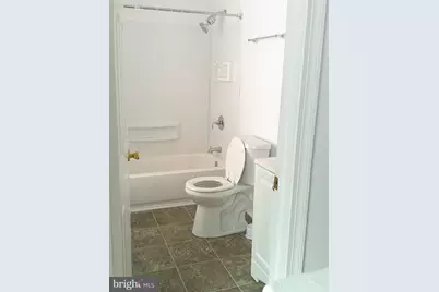 502 W 7th Street #3, Wilmington, DE 19801 - Photo 9