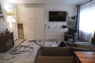 610 W 11th St, New Castle, DE 19720 - Photo 17