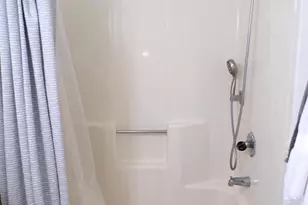 610 W 11th St, New Castle, DE 19720 - Photo 21