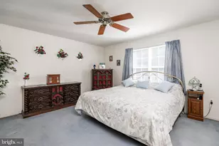 101 N Katrin Cir, New Castle, DE 19720 - Photo 15