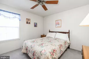 101 N Katrin Cir, New Castle, DE 19720 - Photo 17
