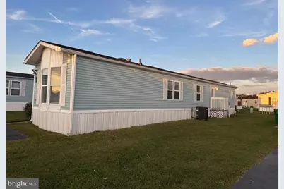 905 Laura Lee Circle #201, Bear, DE 19701 - Photo 5