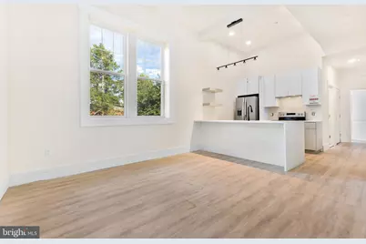 2300 W 17th Street #6, Wilmington, DE 19806 - Photo 5