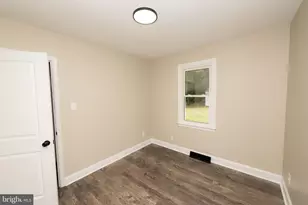 318 Atkinson Rd, Wilmington, DE 19804 - Photo 9